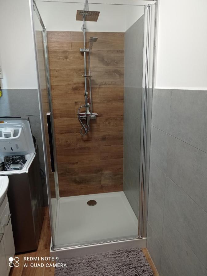 Apartament Na Parterze Stalowa Wola Eksteriør billede