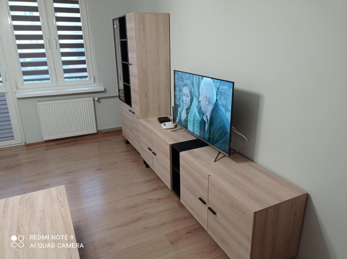 Apartament Na Parterze Stalowa Wola Eksteriør billede