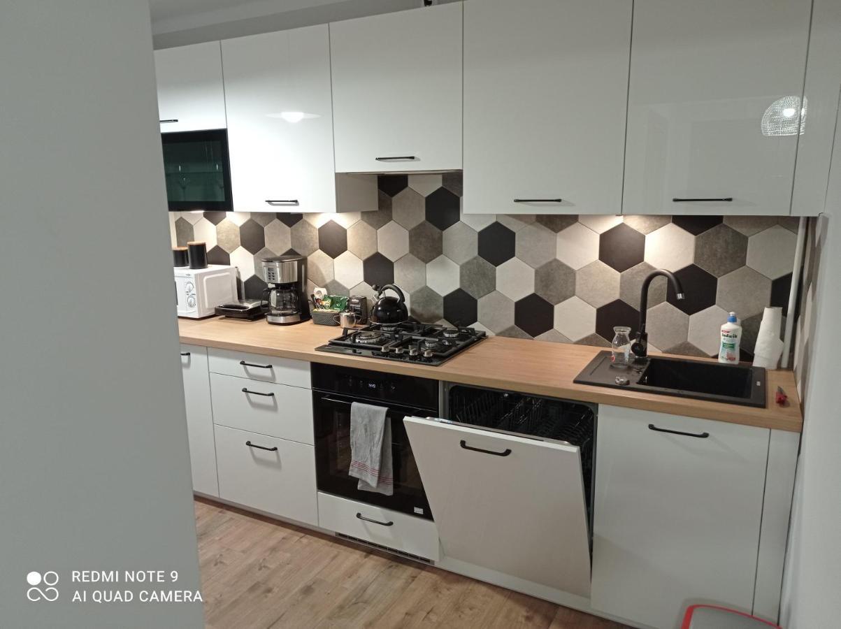 Apartament Na Parterze Stalowa Wola Eksteriør billede